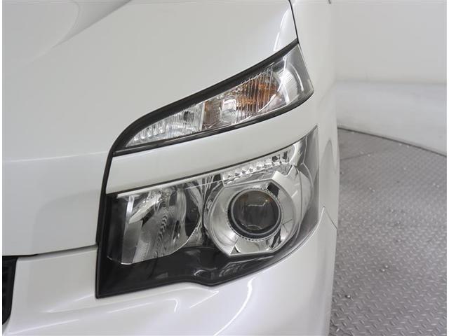 ヴォクシー ＺＳ　フルセグ　メモリーナビ　ＤＶＤ再生　ミュージックプレイヤー接続可　バックカメラ　ＥＴＣ　両側電動スライド　ＨＩＤヘッドライト　ウオークスルー　乗車定員７人　３列シート　ワンオーナー（29枚目）