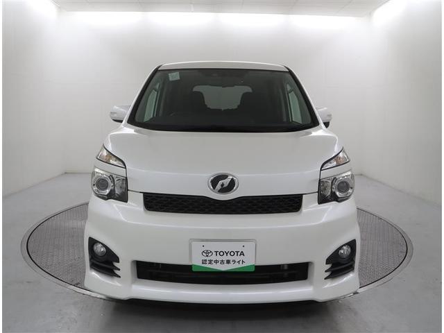 ヴォクシー ＺＳ　フルセグ　メモリーナビ　ＤＶＤ再生　ミュージックプレイヤー接続可　バックカメラ　ＥＴＣ　両側電動スライド　ＨＩＤヘッドライト　ウオークスルー　乗車定員７人　３列シート　ワンオーナー（31枚目）