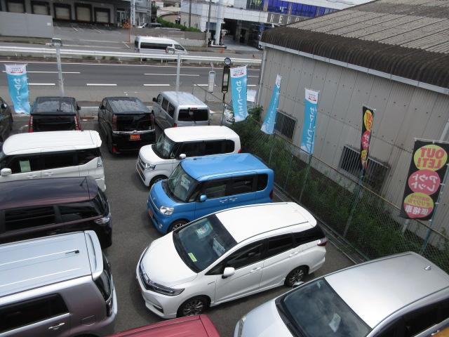 ヴォクシー ＺＳ　フルセグ　メモリーナビ　ＤＶＤ再生　ミュージックプレイヤー接続可　バックカメラ　ＥＴＣ　両側電動スライド　ＨＩＤヘッドライト　ウオークスルー　乗車定員７人　３列シート　ワンオーナー（42枚目）