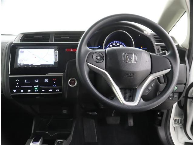 フィットハイブリッド Ｆパッケージ　ワンセグ　メモリーナビ　ＤＶＤ再生　ミュージックプレイヤー接続可　バックカメラ　衝突被害軽減システム　ワンオーナー（7枚目）