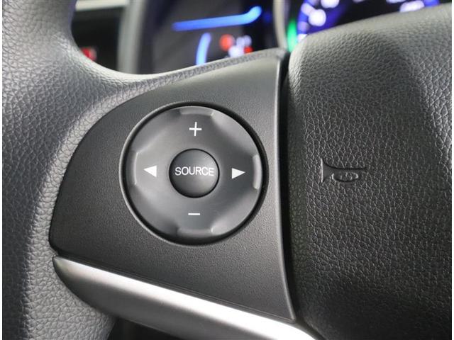 フィットハイブリッド Ｆパッケージ　ワンセグ　メモリーナビ　ＤＶＤ再生　ミュージックプレイヤー接続可　バックカメラ　衝突被害軽減システム　ワンオーナー（14枚目）