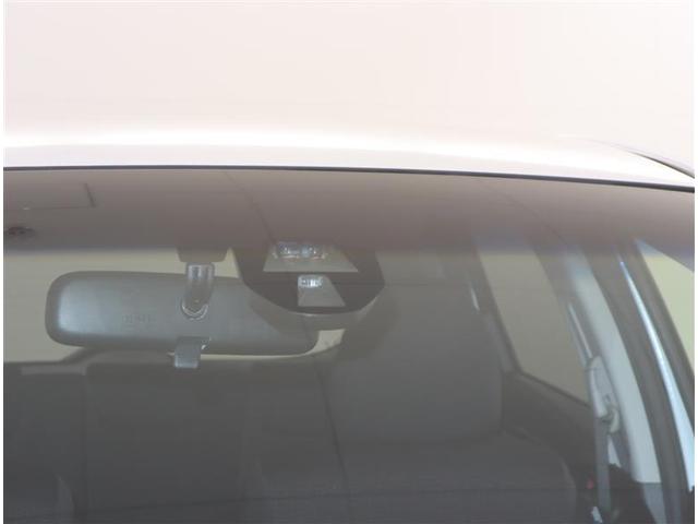 フィットハイブリッド Ｆパッケージ　ワンセグ　メモリーナビ　ＤＶＤ再生　ミュージックプレイヤー接続可　バックカメラ　衝突被害軽減システム　ワンオーナー（31枚目）