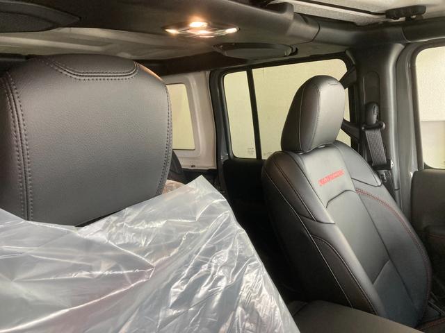 ルビコン V6 3.6L 登録済未使用車 新車保証継承 黒レザーシート 純正ナビ フルセグ ETC シートヒーター 純正17インチAW クリアランスソナー LEDヘッドライト アダプティブクルーズコントロール(38枚目)