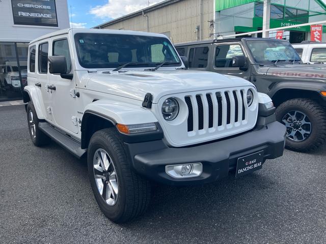 ジープ・ラングラーアンリミテッド サハラ 黒革シート 純正ナビフルセグTV Bluetooth フロントサイドバックカメラ アダプティブクルーズコントロール シートヒーター LEDヘッドライト 純正18インチAW ESC ETC2.0(3枚目)