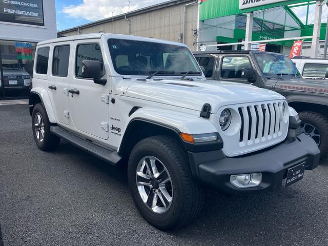 ジープ・ラングラーアンリミテッド サハラ 黒革シート 純正ナビフルセグTV Bluetooth フロントサイドバックカメラ アダプティブクルーズコントロール シートヒーター LEDヘッドライト 純正18インチAW ESC ETC2.0(6枚目)