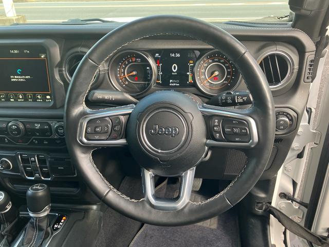 ジープ・ラングラーアンリミテッド サハラ 黒革シート 純正ナビフルセグTV Bluetooth フロントサイドバックカメラ アダプティブクルーズコントロール シートヒーター LEDヘッドライト 純正18インチAW ESC ETC2.0(18枚目)