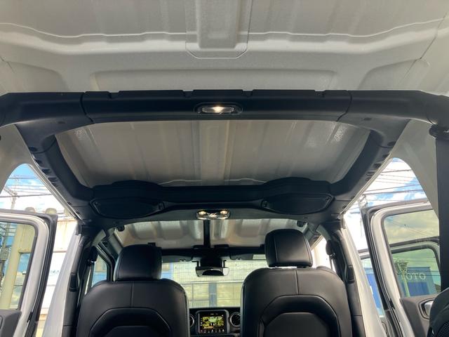 ジープ・ラングラーアンリミテッド サハラ 黒革シート 純正ナビフルセグTV Bluetooth フロントサイドバックカメラ アダプティブクルーズコントロール シートヒーター LEDヘッドライト 純正18インチAW ESC ETC2.0(47枚目)