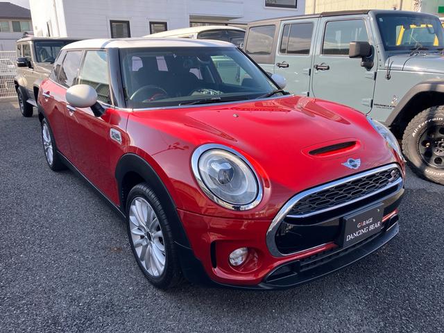 MINI クーパーS クラブマン クーパーS クラブマン ペッパーパッケージ HIDヘッドライト ブレーキアシスト 純正ナビ バックカメラ ETC 純正17インチAW ダイナミックスタビリティコントロール CBC ホワイトルーフ(3枚目)