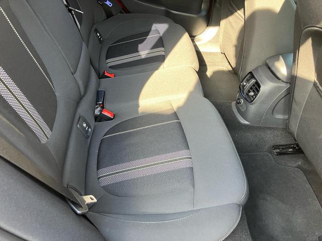 MINI クーパーS クラブマン クーパーS クラブマン ペッパーパッケージ HIDヘッドライト ブレーキアシスト 純正ナビ バックカメラ ETC 純正17インチAW ダイナミックスタビリティコントロール CBC ホワイトルーフ(40枚目)