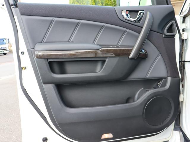 エリシオンプレステージ ＳＧ　黒革シート　ＨＤＤナビ　バックカメラ　スマートキー　フリップダウンモニター　両側パワースライド　クルーズコントロール　ＨＩＤ　ＥＴＣ　シートヒーター　禁煙・１オーナー　最終後期モデル　点検記録簿（27枚目）