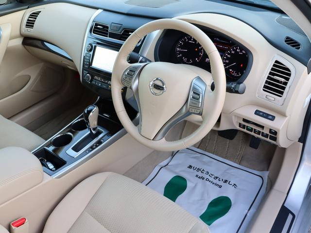 ティアナ ＸＬ　ナビＡＶＭパッケージ　アラウンドビューモニター　インテリキー　エマージェンシーブレーキ　ＨＩＤ　ビルトインＥＴＣ　パワーシート　ＬＤＷ　ＢＳＷ　オットマン　クルーズコントロール　禁煙・１オーナー（26枚目）