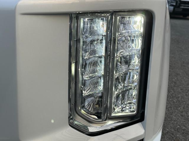 デリカＤ：５ ブラックエディション　レザーシート・前席シートヒーター・ステアリングヒーター・運転席パワーシート・両側パワースライドドア・パワーバックドア・Ｅ－Ａｓｓｉｓｔ・ＢＳＷ／ＬＣＡ［ＲＣＴＡ］・電動ステップレス・フロアマット（38枚目）