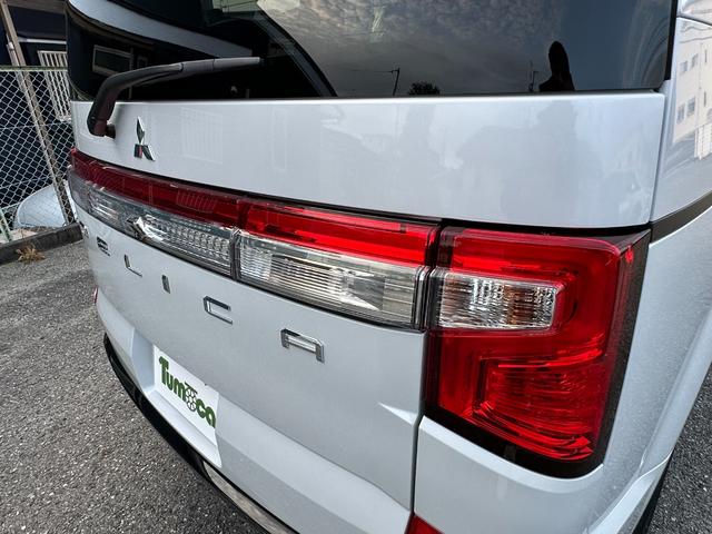 デリカＤ：５ ブラックエディション　レザーシート・前席シートヒーター・ステアリングヒーター・運転席パワーシート・両側パワースライドドア・パワーバックドア・Ｅ－Ａｓｓｉｓｔ・ＢＳＷ／ＬＣＡ［ＲＣＴＡ］・電動ステップレス・フロアマット（41枚目）