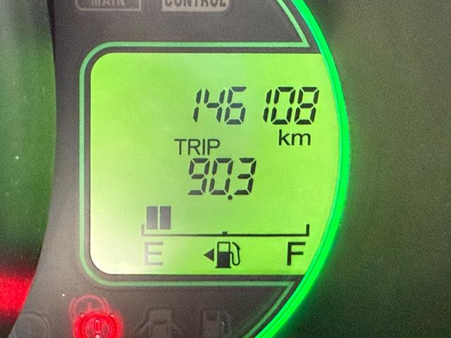 N-BOXカスタム G・Lパッケージ ホンダD下取車/ETC/パワースライドドア/スマートキー/プッシュスタート/ステアリングスイッチ/横滑り防止機能/アイドリングストップ/純正CDオーディオ/オートエアコン/車検整備付/保証付/禁煙車(21枚目)