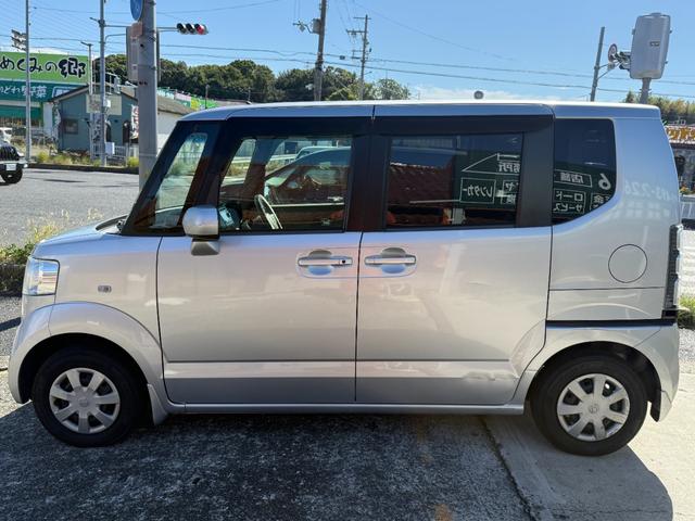 N-BOXカスタム G・Lパッケージ ホンダD下取車/ETC/パワースライドドア/スマートキー/プッシュスタート/ステアリングスイッチ/横滑り防止機能/アイドリングストップ/純正CDオーディオ/オートエアコン/車検整備付/保証付/禁煙車(50枚目)