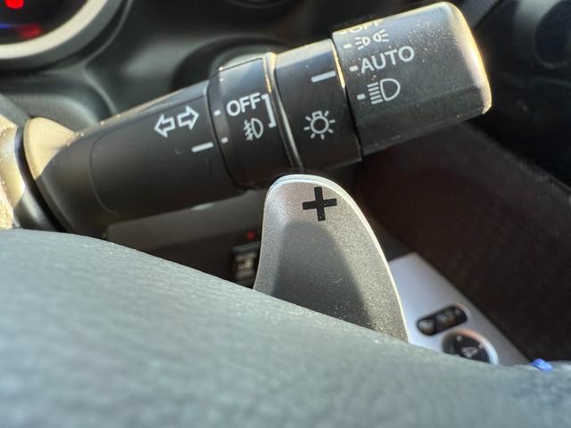 N-BOXカスタム G ターボSSブラックスタイルパッケージ 純正9インチナビ/バックカメラ/フルセグ/Bluetooth/衝突軽減ブレーキ/シートヒータ/ETC/両側パワスラ/クルコン/パドルハーフレザー/HID/LEDフォグ/ホンダD下取車/禁煙/車検整備付(26枚目)