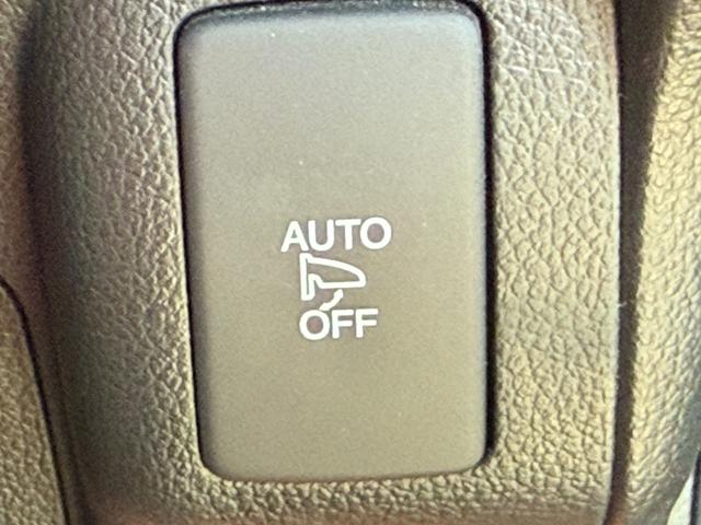 N-BOXカスタム G ターボSSブラックスタイルパッケージ 純正9インチナビ/バックカメラ/フルセグ/Bluetooth/衝突軽減ブレーキ/シートヒータ/ETC/両側パワスラ/クルコン/パドルハーフレザー/HID/LEDフォグ/ホンダD下取車/禁煙/車検整備付(28枚目)