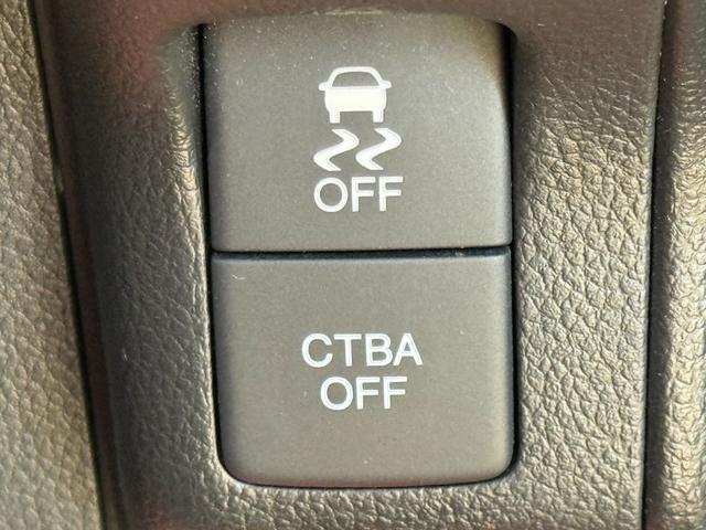 N-BOXカスタム G ターボSSブラックスタイルパッケージ 純正9インチナビ/バックカメラ/フルセグ/Bluetooth/衝突軽減ブレーキ/シートヒータ/ETC/両側パワスラ/クルコン/パドルハーフレザー/HID/LEDフォグ/ホンダD下取車/禁煙/車検整備付(29枚目)