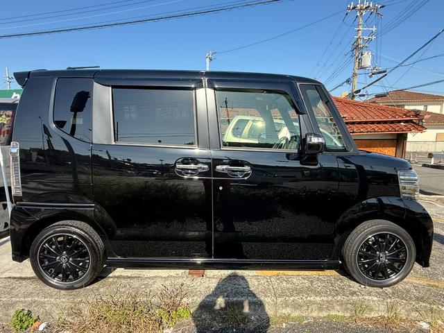 N-BOXカスタム G ターボSSブラックスタイルパッケージ 純正9インチナビ/バックカメラ/フルセグ/Bluetooth/衝突軽減ブレーキ/シートヒータ/ETC/両側パワスラ/クルコン/パドルハーフレザー/HID/LEDフォグ/ホンダD下取車/禁煙/車検整備付(52枚目)