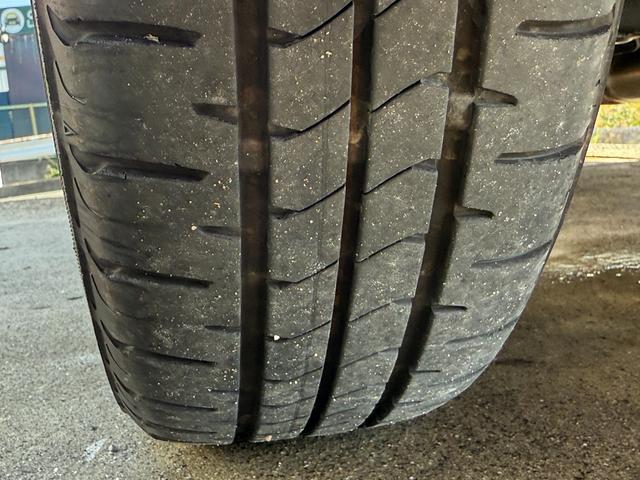 N-BOXカスタム G ターボSSブラックスタイルパッケージ 純正9インチナビ/バックカメラ/フルセグ/Bluetooth/衝突軽減ブレーキ/シートヒータ/ETC/両側パワスラ/クルコン/パドルハーフレザー/HID/LEDフォグ/ホンダD下取車/禁煙/車検整備付(76枚目)