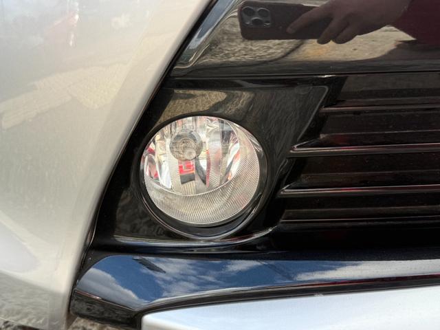 プリウス Ｇ　最終後期型／レーダークルーズ／純正ナビ／ＴＶ／Ｂｌｕｅｔｏｏｔｈ／バックカメラ／純正ドラレコ／ＥＴＣ車載器／衝突軽減ブレーキ／パワーシート／ハーフレザー／キー２個／ＨＩＤ／Ｆフォグランプ／車検整備付（66枚目）