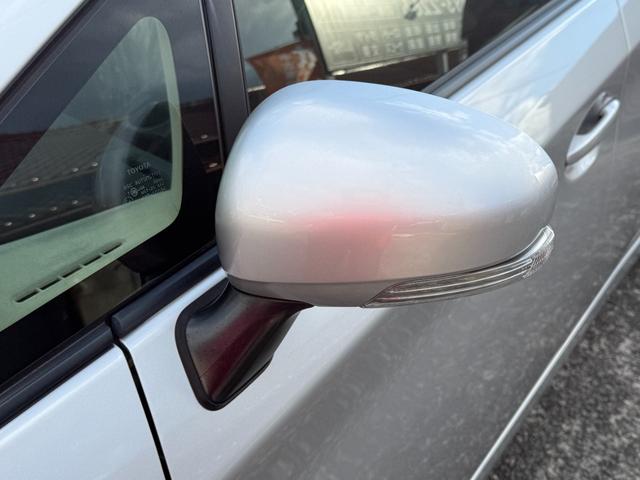 プリウス Ｇ　最終後期型／レーダークルーズ／純正ナビ／ＴＶ／Ｂｌｕｅｔｏｏｔｈ／バックカメラ／純正ドラレコ／ＥＴＣ車載器／衝突軽減ブレーキ／パワーシート／ハーフレザー／キー２個／ＨＩＤ／Ｆフォグランプ／車検整備付（68枚目）