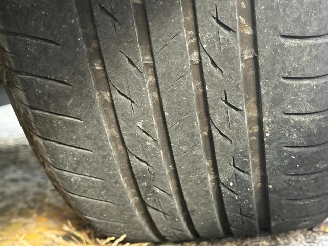 プリウス Ｇ　最終後期型／レーダークルーズ／純正ナビ／ＴＶ／Ｂｌｕｅｔｏｏｔｈ／バックカメラ／純正ドラレコ／ＥＴＣ車載器／衝突軽減ブレーキ／パワーシート／ハーフレザー／キー２個／ＨＩＤ／Ｆフォグランプ／車検整備付（80枚目）