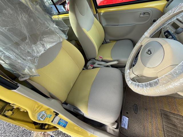 エッセ Ｘ　ユーザー様下取車／禁煙車／ＥＴＣ車載器／キーレス／電動格納ミラー／オートエアコン／４速オートマ／タイミングチェーン／パワーウィンドウ／純正ＣＤオーディオ／盗難防止装置／フロアマット／車検整備付／保証付（24枚目）