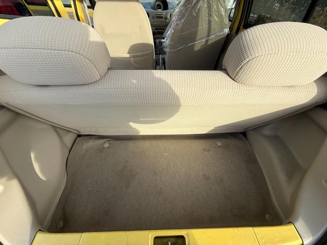 エッセ Ｘ　ユーザー様下取車／禁煙車／ＥＴＣ車載器／キーレス／電動格納ミラー／オートエアコン／４速オートマ／タイミングチェーン／パワーウィンドウ／純正ＣＤオーディオ／盗難防止装置／フロアマット／車検整備付／保証付（32枚目）