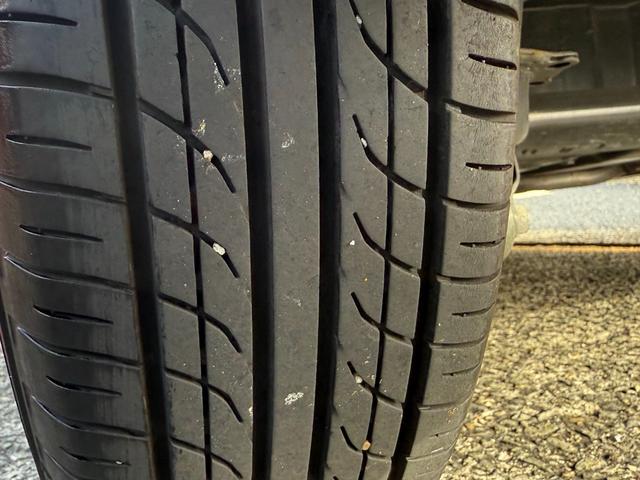 エッセ Ｘ　ユーザー様下取車／禁煙車／ＥＴＣ車載器／キーレス／電動格納ミラー／オートエアコン／４速オートマ／タイミングチェーン／パワーウィンドウ／純正ＣＤオーディオ／盗難防止装置／フロアマット／車検整備付／保証付（63枚目）