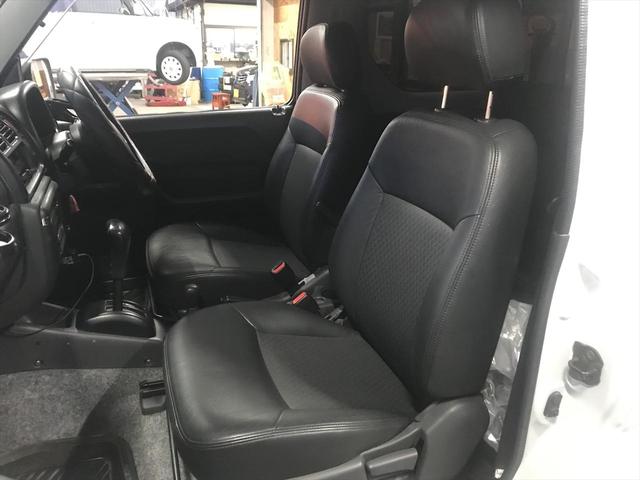 ジムニー ランドベンチャー　リフトアップ車　社外アルミホイール　オーバーフェンダー　　ＥＴＣ　マニュアルエアコン　パワーウィンドウ　電動格納ミラー　前席両側エアバック　ＣＤチューナー　パールホワイト（14枚目）