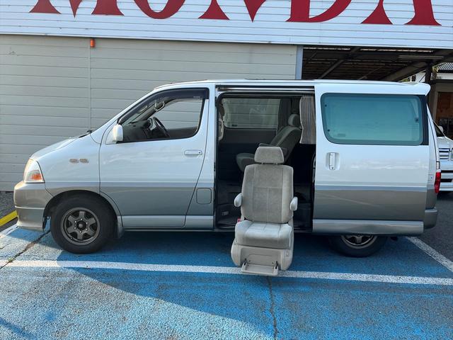 グランドハイエース 福祉車両 セカンドシート左電動昇降 リフトアップシート etc wサンルーフ wエアコン カロッツェリアナビ テレビ cd dvd再生 3列シート 両側スライドドア キーレス アルミホイール ツートン Carsmeet Web 自動車情報サイト Le Volant グランドハイエース 福祉車両 セカンドシート左電動昇降 リフトアップシート etc wサンルーフ wエアコン カロッツェリアナビ テレビ cd dvd再生 3列シート 両側スライドドア キーレス アルミホイール ツートン Carsmeet Web 自動車情報サイト Le Volant