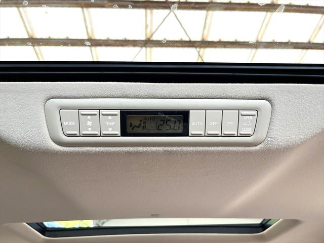 ＭＺ　４ＷＤ　ナビ　ＣＤ＆ＤＶＤ再生　ステアリングリモコン　バックカメラ　サンルーフ　電動カーテン　オートエアコン　Ｗエアコン　ゲート式シフトレバー　電動スライドドア　ＥＴＣ　パワーウィンド　パワーシート(14枚目)