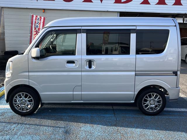 日産 ＮＶ１００クリッパーバン