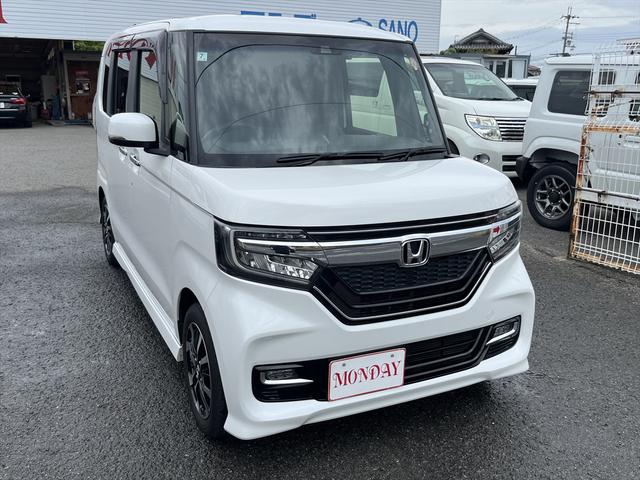 Ｎ－ＢＯＸカスタム Ｇ・Ｌホンダセンシング　ワンオーナー　ナビ　フルセグＴＶ　ＣＤ＆ＤＶＤ　バックカメラ　前後ドラレコ　ＥＴＣ　左パワースライド　純正アルミ（4枚目）