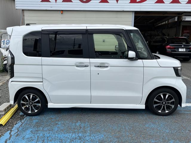 Ｎ－ＢＯＸカスタム Ｇ・Ｌホンダセンシング　ワンオーナー　ナビ　フルセグＴＶ　ＣＤ＆ＤＶＤ　バックカメラ　前後ドラレコ　ＥＴＣ　左パワースライド　純正アルミ（8枚目）
