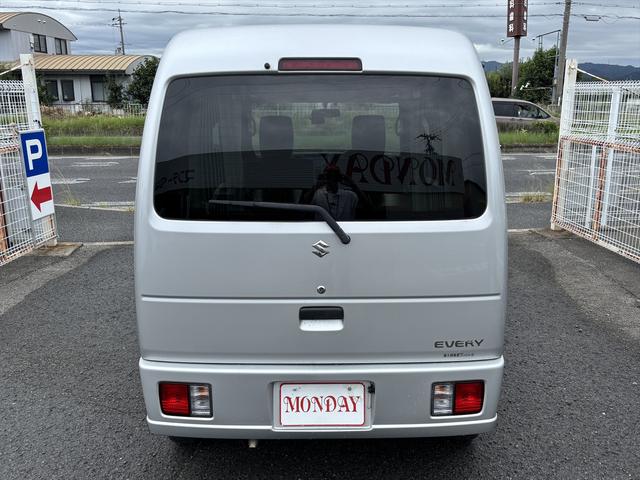エブリイ ジョインターボ　車中泊仕様　畳調ベッドマット　ナビ　フルセグＴＶ　ドラレコ　後席モニター　　流し台　給排水タンク　サブバッテリー　外部充電（6枚目）