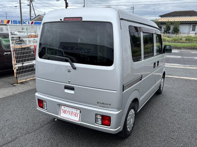 エブリイ ジョインターボ　車中泊仕様　畳調ベッドマット　ナビ　フルセグＴＶ　ドラレコ　後席モニター　　流し台　給排水タンク　サブバッテリー　外部充電（7枚目）
