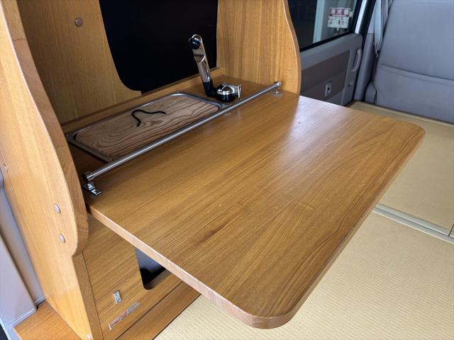 エブリイ ジョインターボ　車中泊仕様　畳調ベッドマット　ナビ　フルセグＴＶ　ドラレコ　後席モニター　　流し台　給排水タンク　サブバッテリー　外部充電（14枚目）