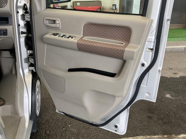 エブリイ ジョインターボ　車中泊仕様　畳調ベッドマット　ナビ　フルセグＴＶ　ドラレコ　後席モニター　　流し台　給排水タンク　サブバッテリー　外部充電（44枚目）