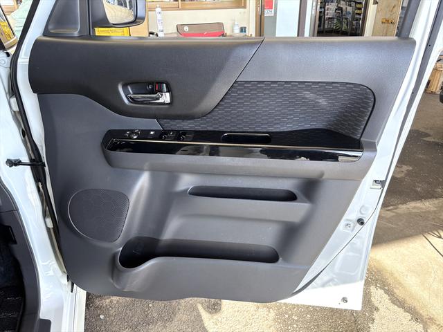 スペーシアカスタム TS ナビ TV CD&DVD・両側パワースライド・ドラレコ・ETC・社外15インチアルミ・プッシュスタート・アイドリングストップ(40枚目)