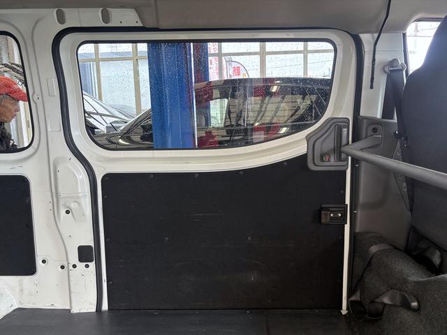 ＮＶ３５０キャラバンバン ロングＤＸ　ＥＸパッケージ　エマージェンシーブレーキ　純正ナビ　バックカメラ　ＬＥＤヘッド　ＥＴＣ　バンパー同色　３人乗（40枚目）