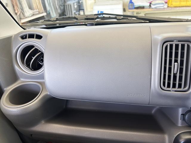 エブリイ ＰＣ　車中泊　プチキャンＴＲＹ２キット　ナビ　フルセグＴＶ　バックカメラ　ＥＴＣ　後席用モニター　ＬＥＤイルミライト　遮光カーテン　網戸　ベッドキット　タフレックルーフキャリア　ブレーキサポート（37枚目）