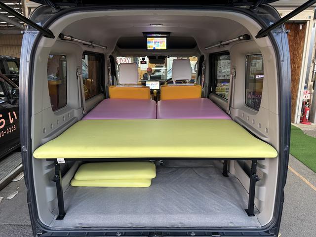 エブリイワゴン ＰＺターボスペシャル　９インチナビ　アルパイン後席モニター　フルセグ　ＣＤ＆ＤＶＤ　社外アルミ　バックカメラ　ＥＴＣ　前後ドライブレコーダー　ベッドキット　両側電動スライド　プッシュスタート　ルーフキャリア（29枚目）