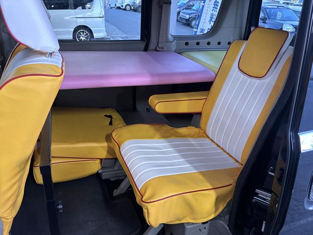 エブリイワゴン ＰＺターボスペシャル　９インチナビ　アルパイン後席モニター　フルセグ　ＣＤ＆ＤＶＤ　社外アルミ　バックカメラ　ＥＴＣ　前後ドライブレコーダー　ベッドキット　両側電動スライド　プッシュスタート　ルーフキャリア（31枚目）