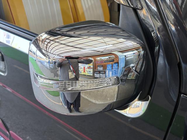 エブリイワゴン ＰＺターボスペシャル　９インチナビ　アルパイン後席モニター　フルセグ　ＣＤ＆ＤＶＤ　社外アルミ　バックカメラ　ＥＴＣ　前後ドライブレコーダー　ベッドキット　両側電動スライド　プッシュスタート　ルーフキャリア（54枚目）
