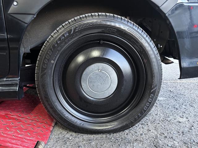 エブリイワゴン ＰＺターボスペシャル　９インチナビ　アルパイン後席モニター　フルセグ　ＣＤ＆ＤＶＤ　社外アルミ　バックカメラ　ＥＴＣ　前後ドライブレコーダー　ベッドキット　両側電動スライド　プッシュスタート　ルーフキャリア（64枚目）