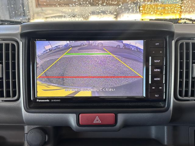 エブリイ ＰＣリミテッド　車中泊仕様　岡モータース＜ミニチュアクルーズＳＶ＞　ワンオーナー　リクライニングベッド　ソーラーパネル　外部充電　シンク　走行充電　サブバッテリー２個　間接照明　ナビ　ＴＶ　バックカメラ　ＥＴＣ（13枚目）