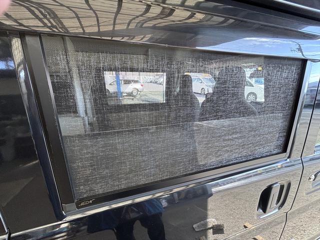 エブリイ ＰＣリミテッド　車中泊仕様　岡モータース＜ミニチュアクルーズＳＶ＞　ワンオーナー　リクライニングベッド　ソーラーパネル　外部充電　シンク　走行充電　サブバッテリー２個　間接照明　ナビ　ＴＶ　バックカメラ　ＥＴＣ（35枚目）