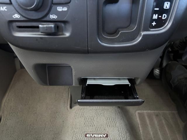 エブリイ ＰＣリミテッド　車中泊仕様　岡モータース＜ミニチュアクルーズＳＶ＞　ワンオーナー　リクライニングベッド　ソーラーパネル　外部充電　シンク　走行充電　サブバッテリー２個　間接照明　ナビ　ＴＶ　バックカメラ　ＥＴＣ（60枚目）